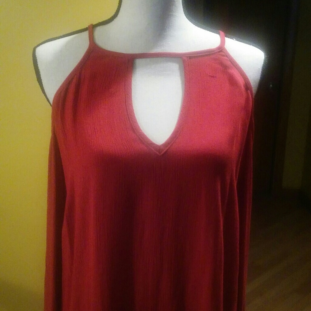 Mossimo red shoulderless long sleeve top.